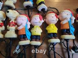 12 Vintage Peanuts Blow Mold Pathway Lights Snoopy Linus Charlie Brown 9 Tall