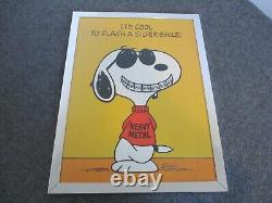 1970s SNOOPY DENTAL BRACES POSTER ITS COOL TO FLASH A SUPER SMILE! 15.5x 20.5