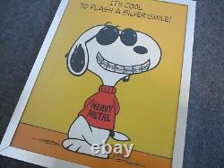 1970s SNOOPY DENTAL BRACES POSTER ITS COOL TO FLASH A SUPER SMILE! 15.5x 20.5