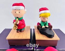 2011 Hallmark Wireless Peanuts Band Snoopy, Charlie Brown, Lucy & Schroeder