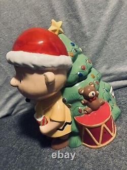 2012 Gibson Peanuts Charlie Brown Snoopy Christmas Tree Holiday Treat Snack Jar