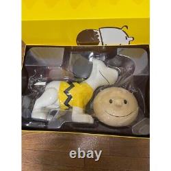 2019 Comic Con Limited Super7 Peanuts SNOOPY with CHARLIE BROWN MASK Unopened