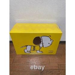 2019 Comic Con Limited Super7 Peanuts SNOOPY with CHARLIE BROWN MASK Unopened