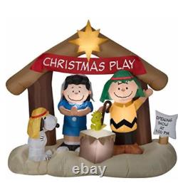 6' Christmas Inflatable LED Snoopy&Charlie Brown Christmas Play Nativity Scene