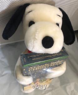 A Charlie Brown Christmas Sealed VHS 1987 Peanuts & 1968 Snoopy 11 Plush RARE