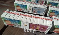A Charlie Brown Christmas model train set HO scale athearn boxcar Snoopy peanuts