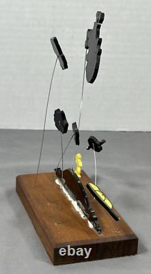 Aviva Snoopy Sparkies Trophy Charlie Brown Teak Wood Base Rare Vintage READ