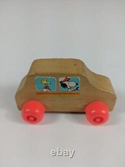 Aviva Toy Co Charlie Brown Peanuts Gang Snoopy Woodstock 1965 Wood Wooden Car
