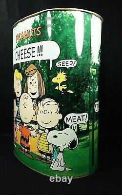 CHEINCO PEANUTS Trash Can 1966 Charlie Brown Snoopy Woodstock