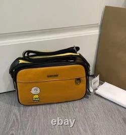 COACH × Peanuts C4026 Graham Crossbody with Charlie Brown Shoulder bag Yellow