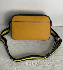 COACH × Peanuts C4026 Graham Crossbody with Charlie Brown Shoulder bag Yellow