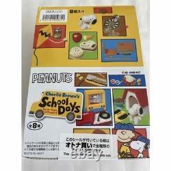 Charlie Brown'S School Days Snoopy Miniature Remembrance No. Rr937
