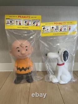 Charlie Brown Snoopy Figure