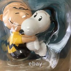 Charlie Brown Snoopy Figure Peanuts Doll Figurine Interior Toy