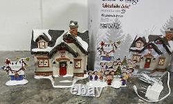 DEPT 56 PEANUTS House Gift Set Snoopy Lucy Charlie Brown Christmas Lane NEW