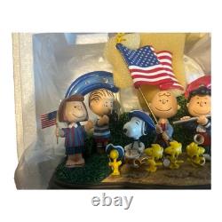 Danbury Mint Charlie Brown Snoopy Peanuts Christmas Yankee Doodle Dandy B321