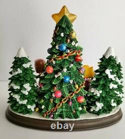 Danbury Mint Christmas Time Is Here Peanuts Charlie Brown Tree Lighted Decor