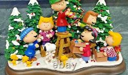 Danbury Mint Christmas Time is here Peanuts Gang Charlie Brown Snoopy Woodstock