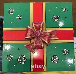 Danbury Mint Merry Christmas Charlie Brown Gift Box Panoramic Present Very Rare