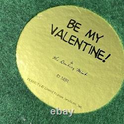 Danbury Mint PEANUTS BE MY VALENTINE! Lighted Valentine's Day Sculpture Read