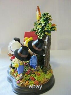 Danbury Mint Peanuts A TIME TO GIVE THANKS Charlie Brown Snoopy & Friends