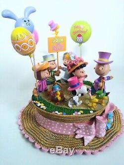 Danbury Mint Peanuts Hopping into Spring Easter Sculpture Snoopy Charlie Brown
