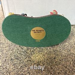 Danbury Mint Peanuts Nativity Snoopy Charlie Brown Christmas Pageant Scene