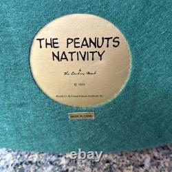 Danbury Mint Peanuts Nativity Snoopy Charlie Brown Christmas Pageant Scene