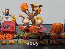 Danbury Mint Peanuts Pumpkin Patch Express Halloween Train Snoopy Charlie Brown