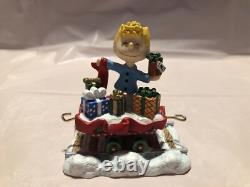 Danbury Mint Peanuts/Snoopy/Charlie Brown Christmas Train 5 Piece Set w COA