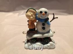 Danbury Mint Peanuts/Snoopy/Charlie Brown Christmas Train 5 Piece Set w COA