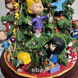 Danbury Mint The Peanuts Christmas Tree Lights Up Charlie Brown Snoopy Large