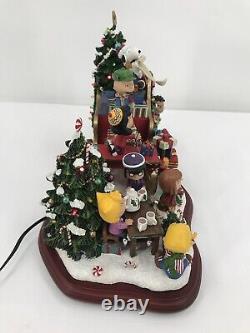 Danbury Mint The Peanuts Gang Christmas Sleigh Light Up Snoopy Charlie Brown