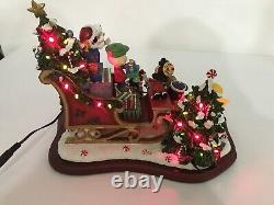 Danbury Mint The Peanuts Gang Christmas Sleigh Light Up Snoopy Charlie Brown