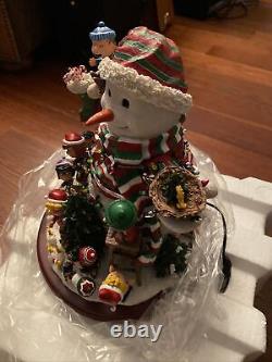 Denbury Mint The Peanut Christmas Snowman Charlie Brown, Snoopy And The Gang
