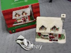 Department 56 Peanuts Charlie Brown's House Lighted Building Christmas Village