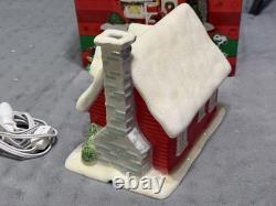 Department 56 Peanuts Charlie Brown's House Lighted Building Christmas Village