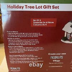 Dept 56 Peanuts Village Holiday Tree Lot Gift Set Charlie Brown Snoopy 4056231