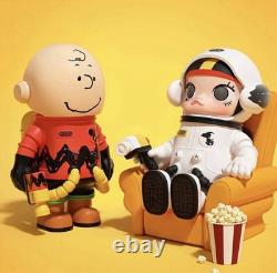 Exclusive Peanuts Mega Space Molly 100% Charlie Brown & Snoopy Authentic