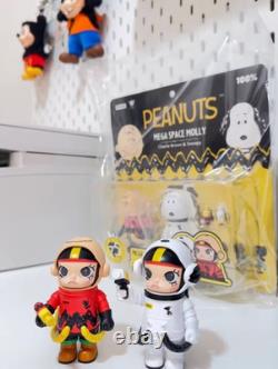 Exclusive Peanuts Mega Space Molly 100% Charlie Brown & Snoopy Sealed Authentic