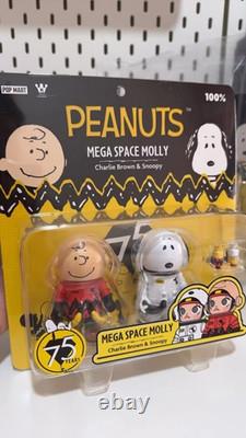 Exclusive Peanuts Mega Space Molly 100% Charlie Brown & Snoopy Sealed Authentic