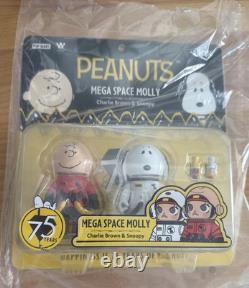 Exclusive Popmart Mega Space Molly 100% Charlie Brown & Snoopy Authentic (US)