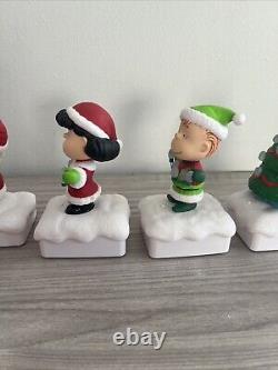 Hallmark Charlie Brown & Peanuts Gang Wireless Christmas Light Show 2015 Tested