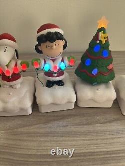 Hallmark Charlie Brown & Peanuts Gang Wireless Christmas Light Show 2015 Tested