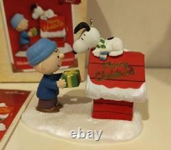 Hallmark Charlie Brown Snoopy Christmas Ornament