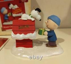 Hallmark Charlie Brown Snoopy Christmas Ornament