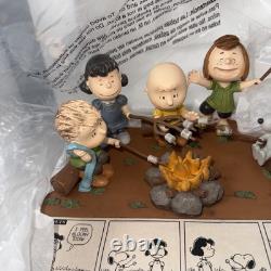Hallmark LTD 2019 Peanuts It was a short summer, Charlie Brown Figurine RARE