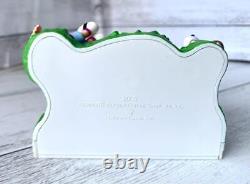 Hallmark Ornament Snoopy Charlie Brown