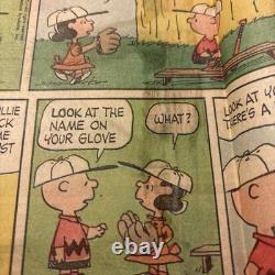 Hallmark Peanuts SNOOPY Scrapbook 1968 USA Charlie Brown original comic strips