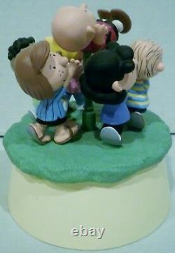 Hallmark Peanuts Snoopy & Gang Youre A Good Man Charlie Brown Musical Figurine